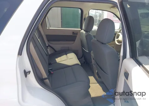 2009 Ford Escape Xlt из США, поврежденный, VIN 1FMCU03709KC47932